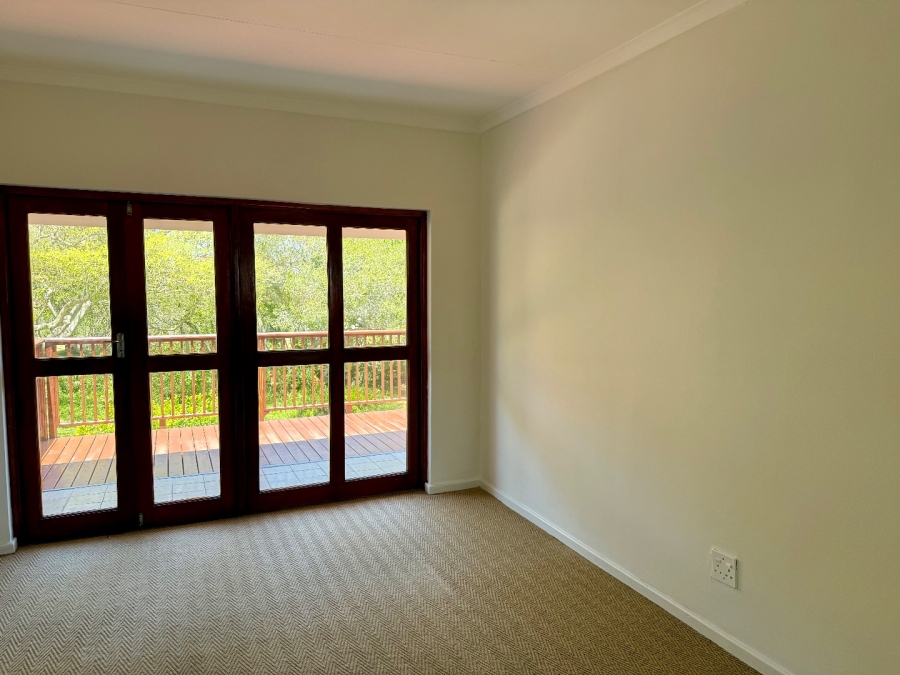 6 Bedroom Property for Sale in Leisure Isle Western Cape